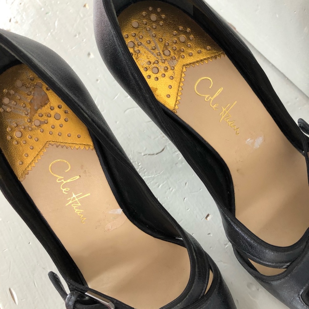 🏳️‍🌈EUC- Black Strappy Heels with Nike Air Soles - Picture 6 of 10